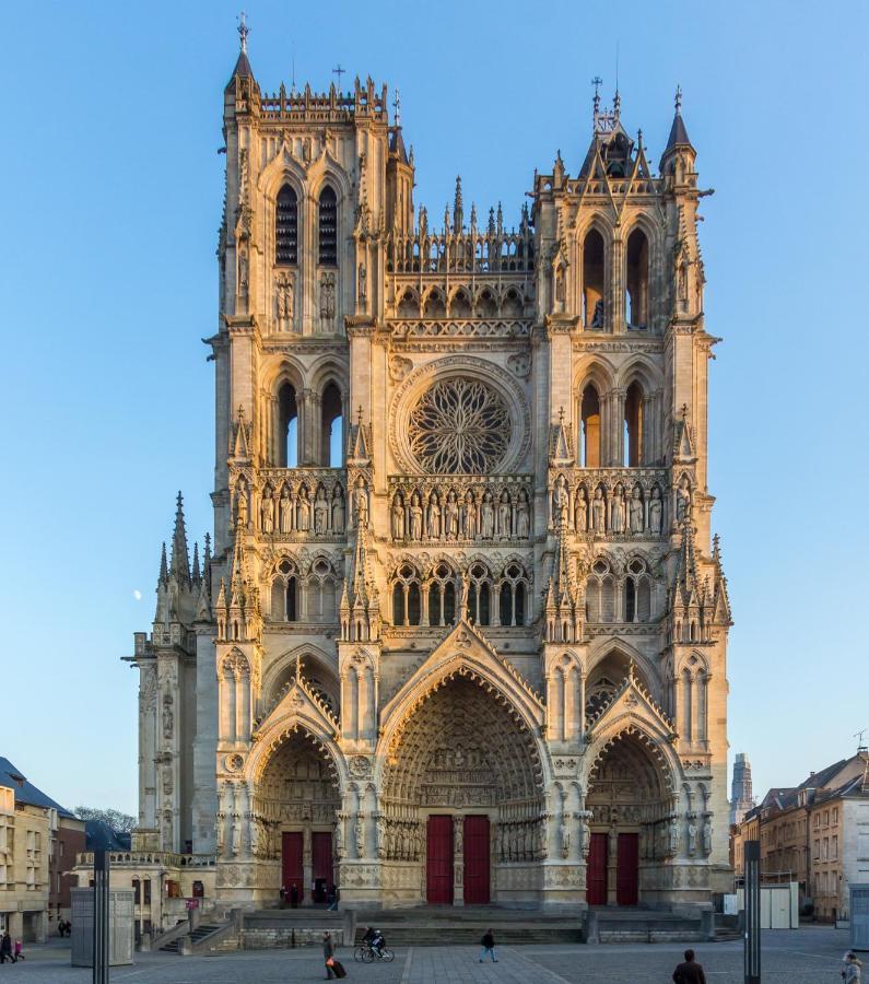 La Venus De Renancourt - Face Au Zenith, Licorne, Megacite Amiens Exterior foto